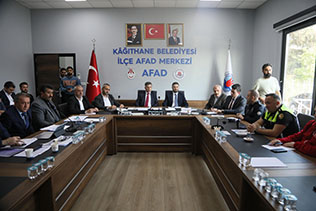 KÂĞITHANE’DE AFET KOORDİNASYON TOPLANTISI GERÇEKLEŞTİ